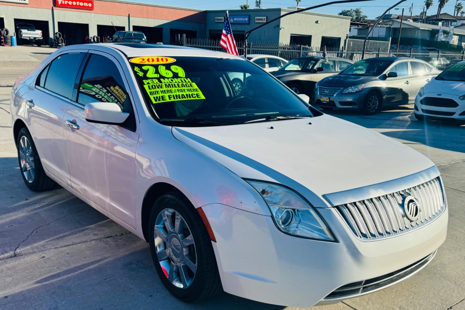 2010 White Mercury Milan , located at 2190 Hwy 95, Bullhead City, AZ, 86442, (928) 704-0060, 0.000000, 0.000000 - 2010 mercury Milan 80k miles . Moonroof automatic 2.5 4 cyl . Power windows locks cold ac . Free warranty - Photo#0